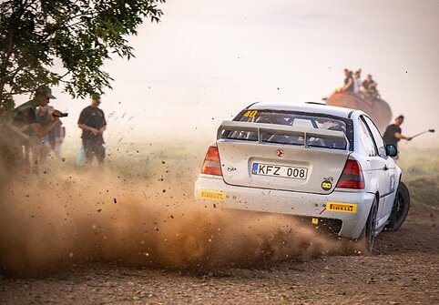 „Viada-Multi FX“ komanda „Rokiškio Grand Rally“ varžybose