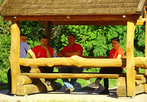 Rytas dalyvių parke