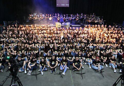 „Rock in Šiauliai 2019“ - Šiaulių arenoje klasikinius roko kūrinius grojo ir dainavo per 350 jaunuolių