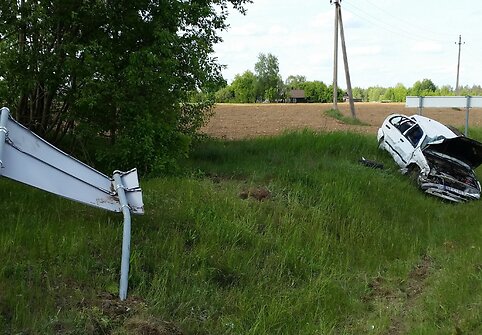 Kelyje Vilnius-Gardinas įvyko kraupi avarija: sužeisti trys žmonės