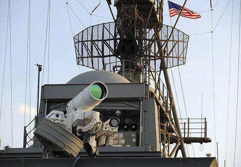 Lazerinis ginklas įrengtas JAV karo laive „USS Ponce“