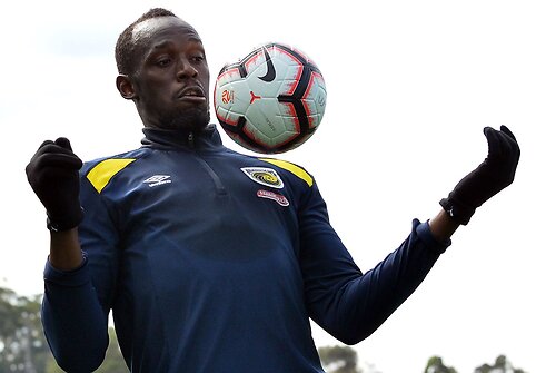 Usainas Boltas treniruojasi su Australijos komanda &bdquo;Mariners&ldquo;.