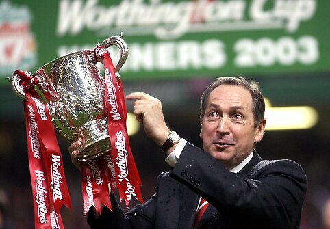 Mirė buvęs Prancūzijos rinktinės ir „Liverpool“ treneris Gerardas Houllier.