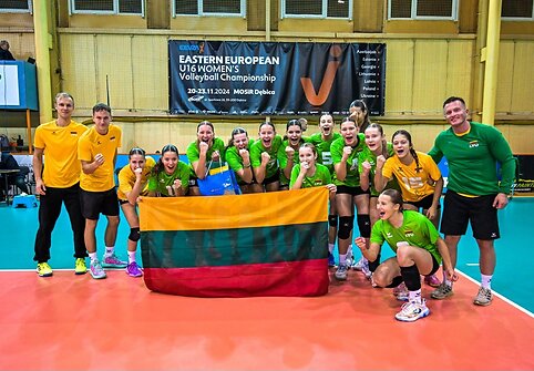 Lietuvos tinklinio merginų (U16) rinktinė.