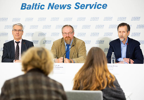 Danas Arlauskas, Algimantas Paulauskas, Justinas Rimas