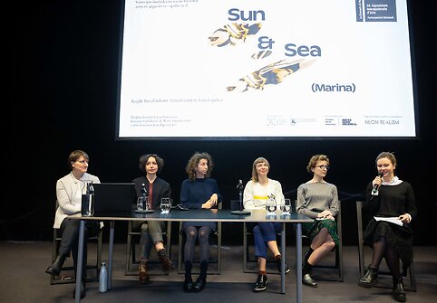 58-ojoje Venecijos bienalės Lietuvos paviljono organizatorių spaudos konferencijos akimirka