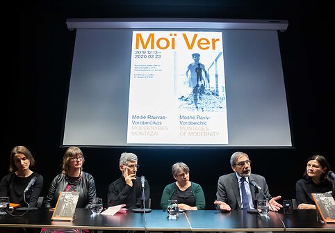 Moï Ver fotografijų parodos „Moišė Ravivas-Vorobeičikas. Modernybės montažai“ pristatymas