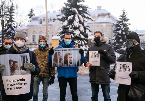 Lietuvos žurnalistų akcija palaikant Baltarusijoje sulaikytas žurnalistes