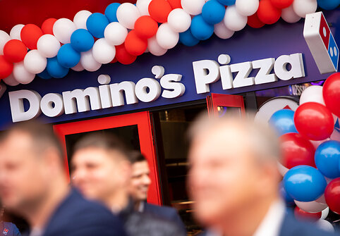 &bdquo;Domino's Pizza&ldquo; restorano atidarymo akimirka