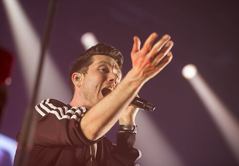 &bdquo;Bastille&ldquo; koncerto akimirka