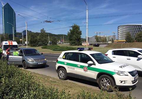 Edukologijos žiede Vilniuje įvyko eismo įvykis