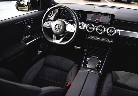 Naujasis &bdquo;Mercedes-Benz GLB&ldquo; visureigis