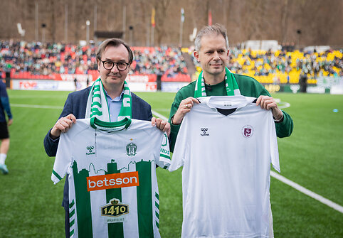 Rimvydas Petrauskas, Andrius Tapinas