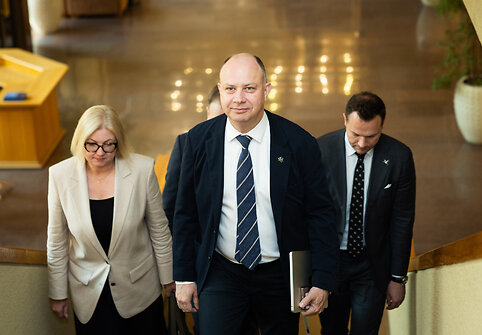 Socialdemokratų partijos, Lietuvos valstiečių ir žaliųjų sąjungos bei Demokratų sąjungos „Vardan Lietuvos“ atstovų derybos