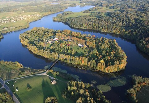 Poilsis &bdquo;Obuolių saloje&ldquo;