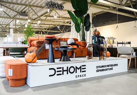 „Dehome space“ baldų išparduotuvė
