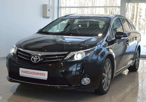 Autoplius.lt skelbimų portale atsidūręs &bdquo;Toyota Avensis&ldquo;
