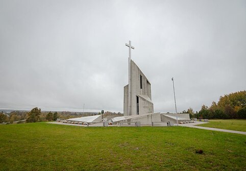 Kryžkalnio memorialo statybos pradžios ceremonija
