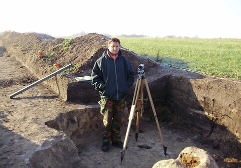 Serhijus Teliženko archeologinių tyrimų metu