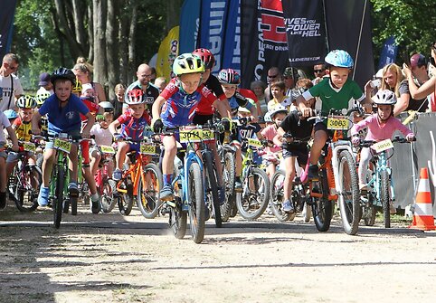 MTB dviračių etape Žagarėje &ndash; į Lietuvą grįžusios K. Sosnos pergalė