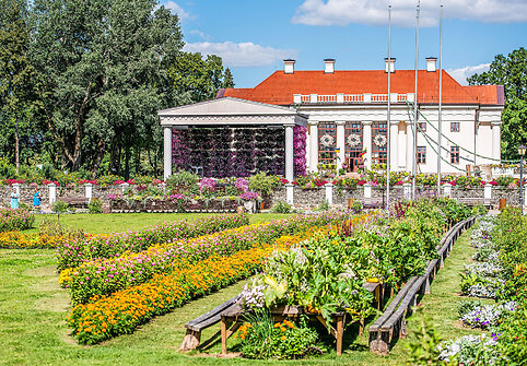 Vaizdai atima žadą: didžiausias gėlių festivalis Baltijos &scaron;alyse pasiekė žydėjimo piką 