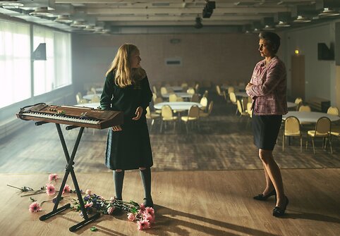 Jūratės Onaitytės vaidmuo naujojoje kino juostoje &bdquo;Pilis&ldquo;