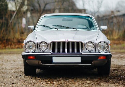Trečios serijos &bdquo;Jaguar XJ6&ldquo;