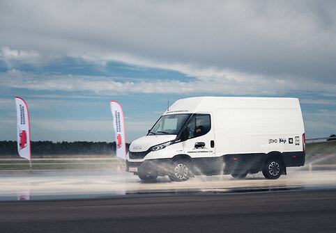 Komercinis automobilis &bdquo;Iveco Daily" 