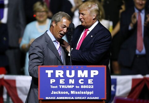 Nigelas Farage'as dalyvavo respublikonų kandidato į JAV prezidentus Donaldo Trumpo kampanijos renginyje Misisipės valstijoje