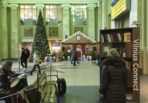 Atsinaujino Vilniaus geležinkelio stotyje esanti &bdquo;Vilnius skaito&ldquo; ir &nbsp;&bdquo;Vilnius Connect&ldquo; skaitykla