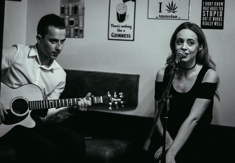 Kristina Radžiukynaitė ir Laurynas Sičiūnas. Koncerto La Vie Boheme @Tesla pub akimirka
