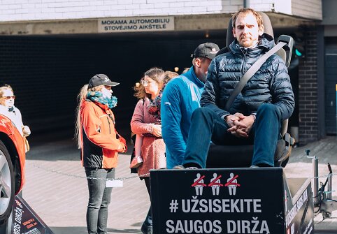 Vienos dienos festivalis &bdquo;Kito kailyje&ldquo;