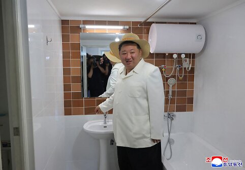 Kim Jong Unas