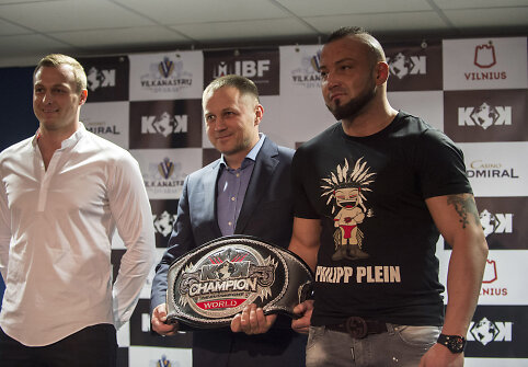 Julius Mocka ir Vladimiras Tokas kausis dėl KOK čempiono diržo