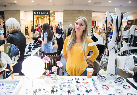 &bdquo;Fashion Vilnius SHOP&rdquo; galima įsigyti jaunų dizainerių kūrinių