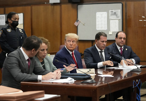 Donaldui Trumpui pareik&scaron;ti kriminaliniai kaltinimai
