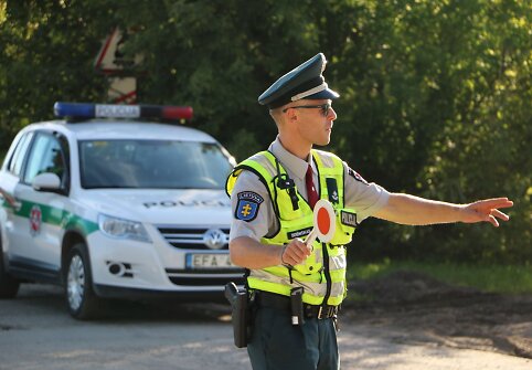 &Scaron;iaulių policijos reido metu netrūko įvykių