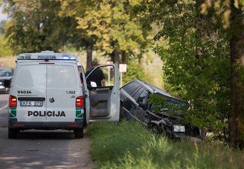 Autoįvykis kelyje Lentvaris - Trakai