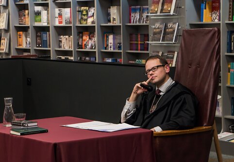 &bdquo;Literatūrinis teismas&ldquo;