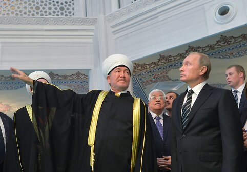 Putinas dalyvavo didžiulės mečetės atidaryme Maskvoje