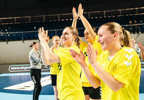 Lietuvos rankininkės įveikė Farerų salų rinktinę, bet į pasaulio čempionatą nepateko.