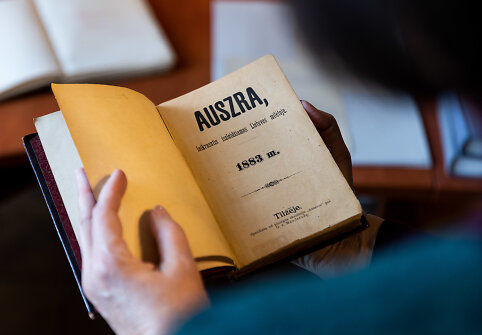 Pristatytas pirmojo lietuviško mėnraščio „Aušra“ perleidimo projektas