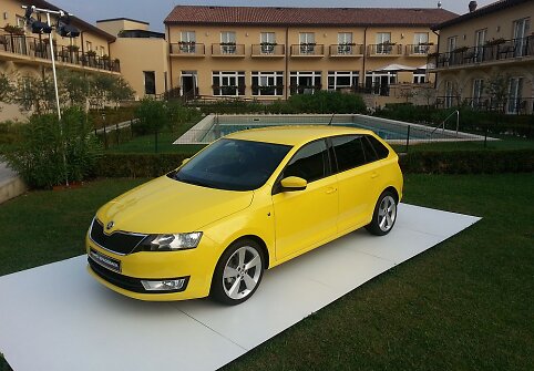 Veronoje pristatytas „Škoda Rapid Spaceback“