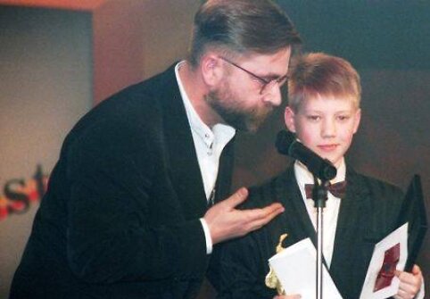 Dima &Scaron;avrovas 1995 m. &bdquo;Bravo&ldquo; apdovanojimuose, kuriuos vedė Vytautas Kernagis