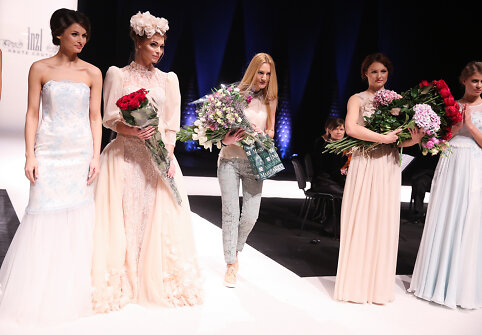 Ingrida Žitkuvienė (centre)