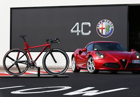 „Alfa Romeo“ dviratis 4C