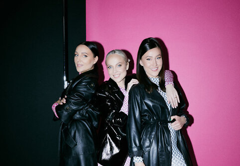 &bdquo;Queens Of Roses&ldquo;