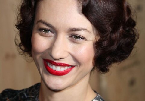 Olga Kurylenko &scaron;venčia 34-ąjį gimtadienį