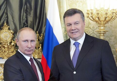 Rusijos prezidentas Vladimiras Putinas ir Ukrainos prezidentas Viktoras Janukovyčius