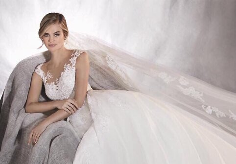 &bdquo;Pronovias&ldquo; mados namų suknelė